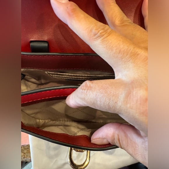 Michael Kors Manhattan Small Color Block Messenger Bag - Picture 14 of 14